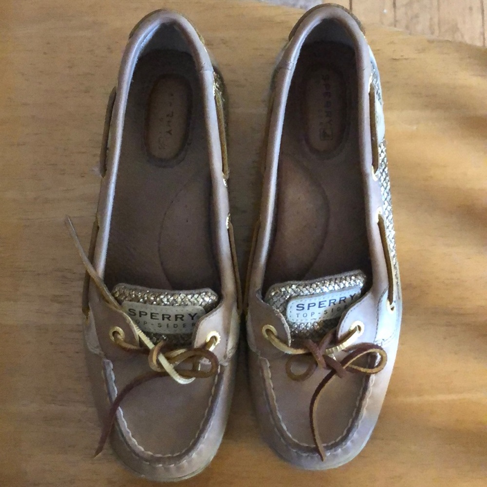 Sperry sliders